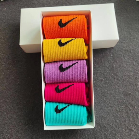 Nike Accessories - Nike socks